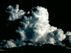 雲３