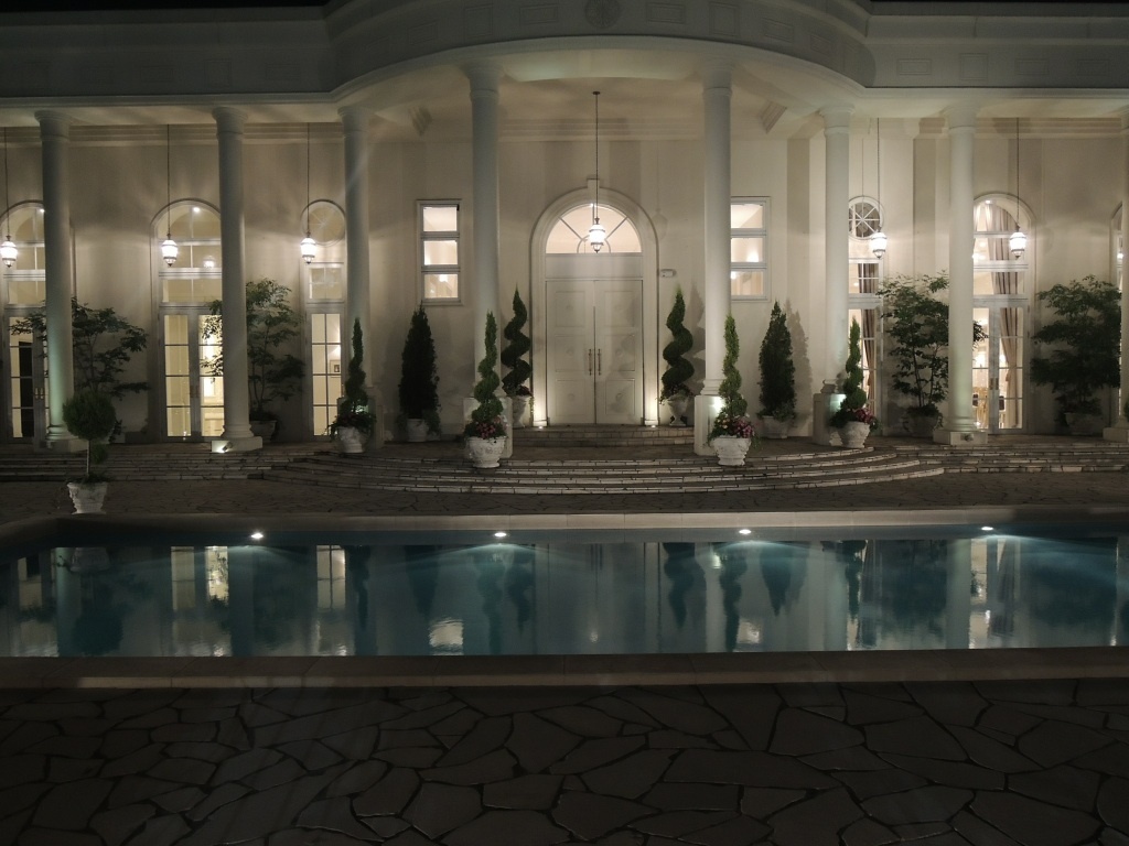 真夜中ウエディング