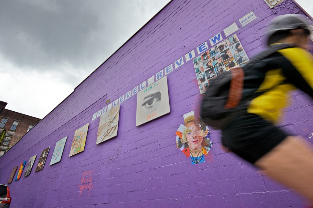 Purple Wall & rollerblader