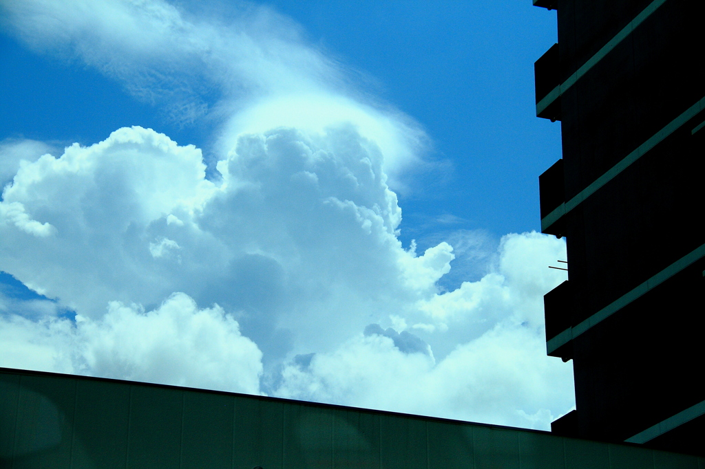 車窓からの雲２