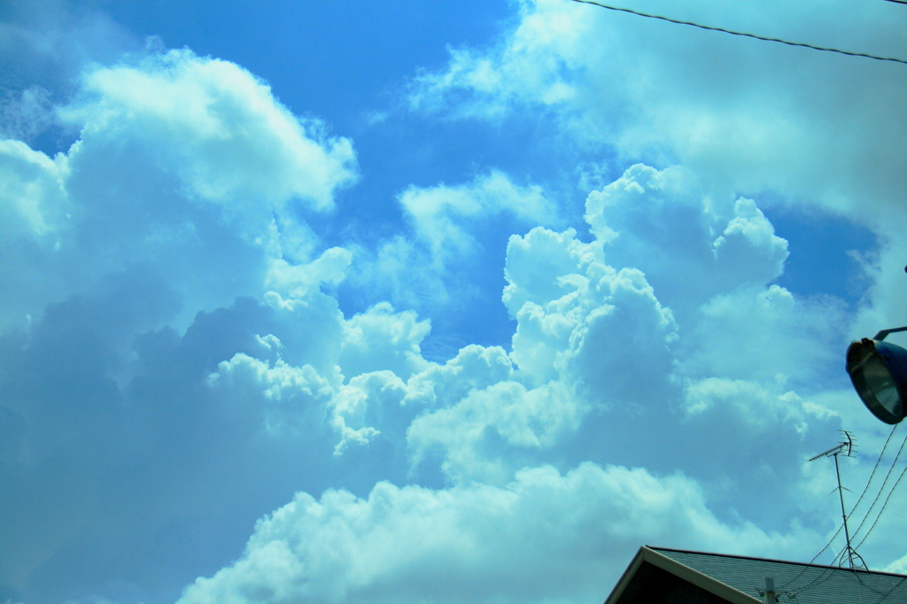 車窓からの雲３