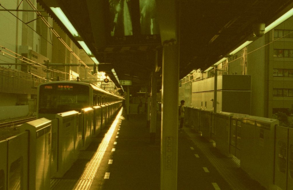 大塚駅_端から
