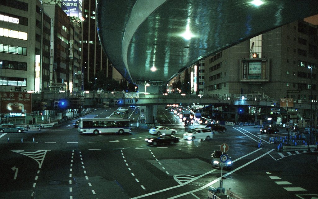Bluish-Tokyo_17