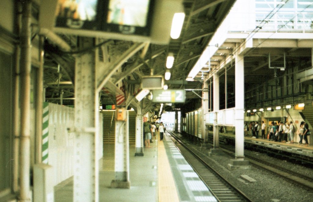 秋葉原駅_端から