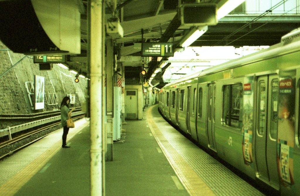 日暮里駅_端から