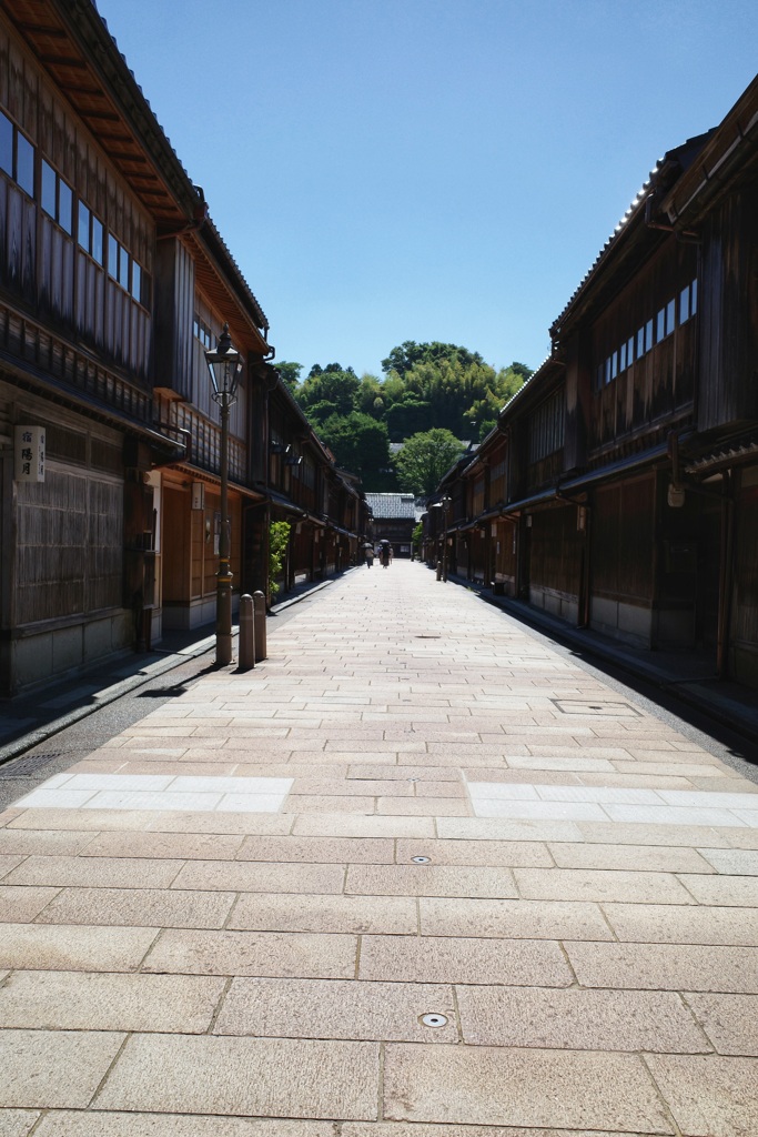 61E17014-6B6C-471F-880F-01A241CA8B23