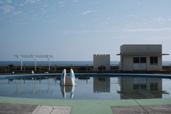 水平線が見えるプール