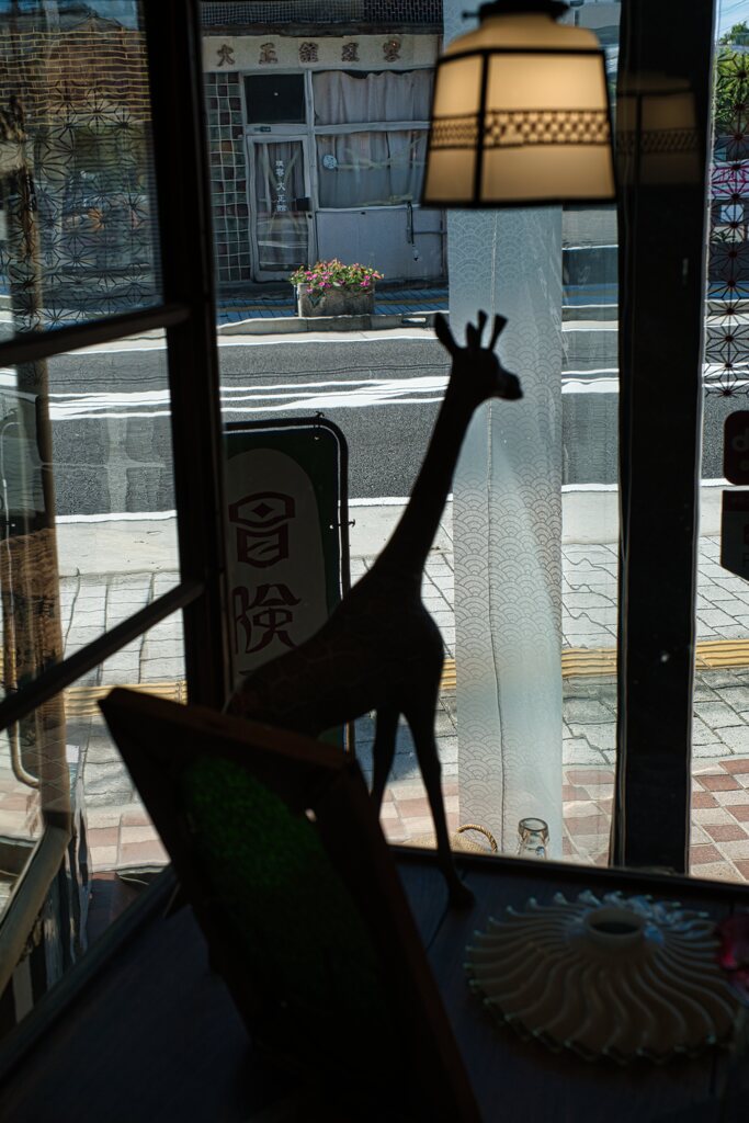 スラリとしたシルエット