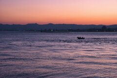 夜釣りに向かう