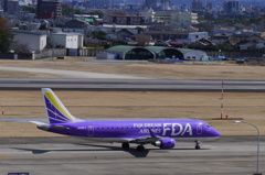 ＦＤＡの飛行機（紫）