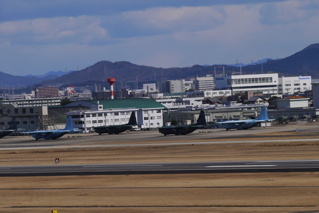 自衛隊機