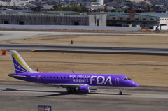紫の機構機前から