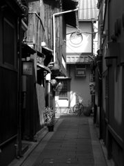 路地裏