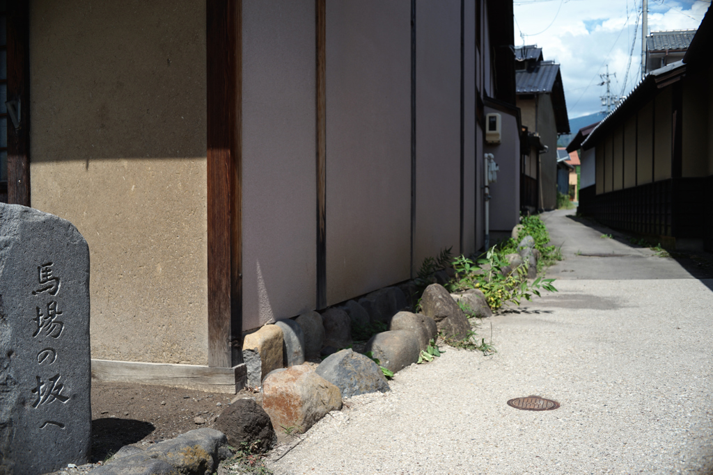 土塀の小径　DSC02490