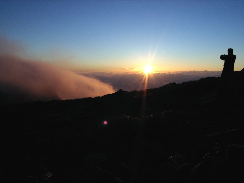ご来光を撮る　御嶽山にて