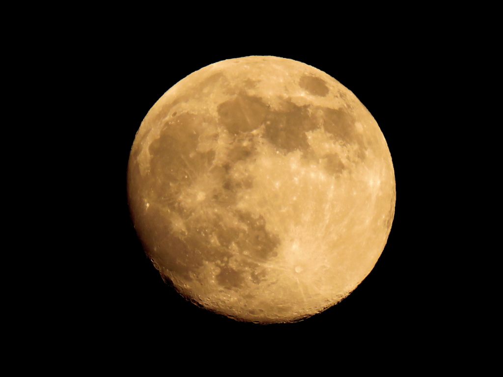 七夕の月　　IMG_1790