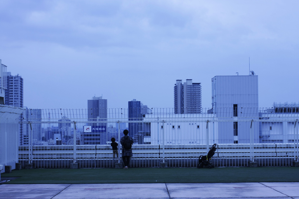 都会の空