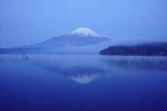 霧の湖