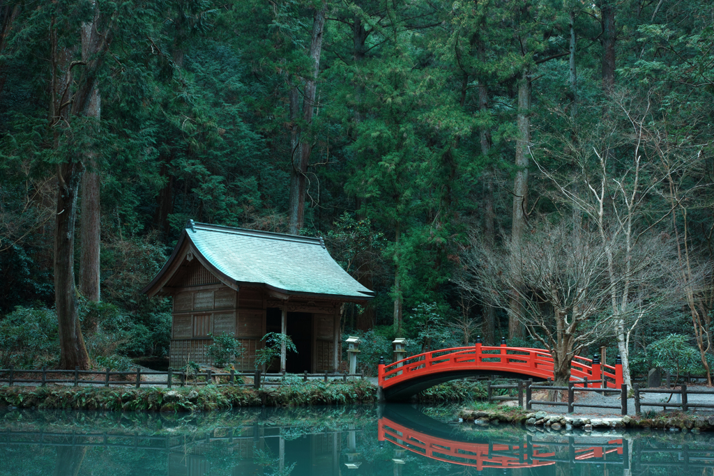 小國神社へ