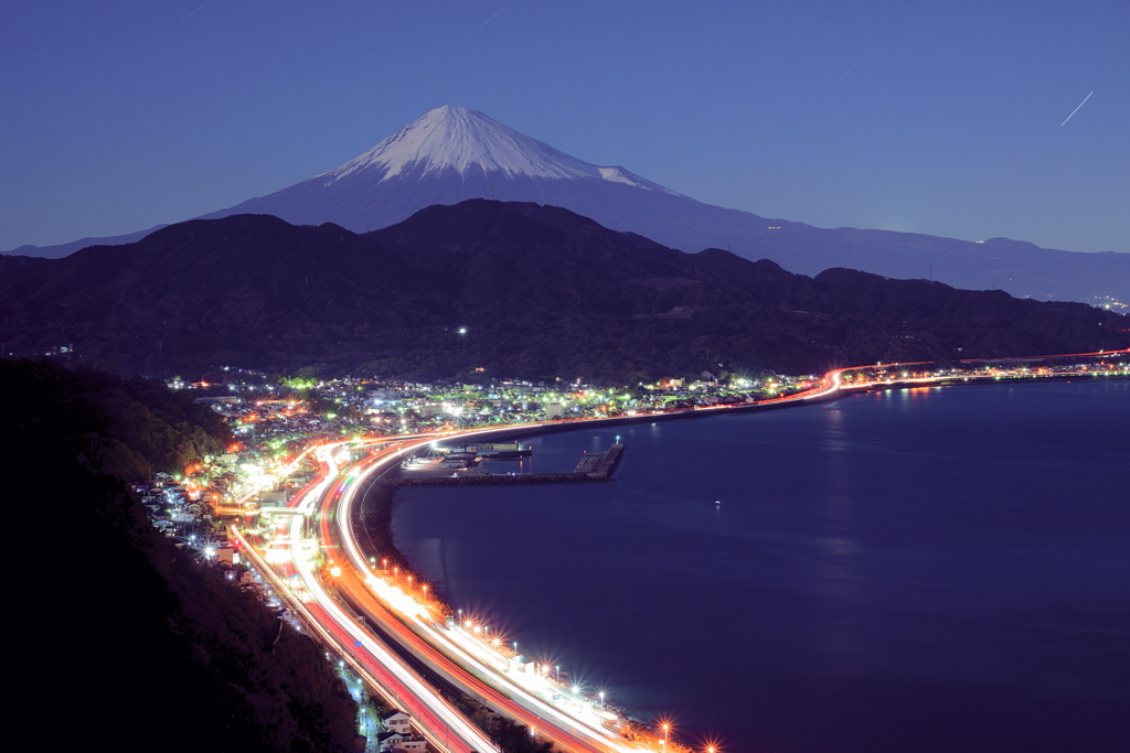 月夜の由比