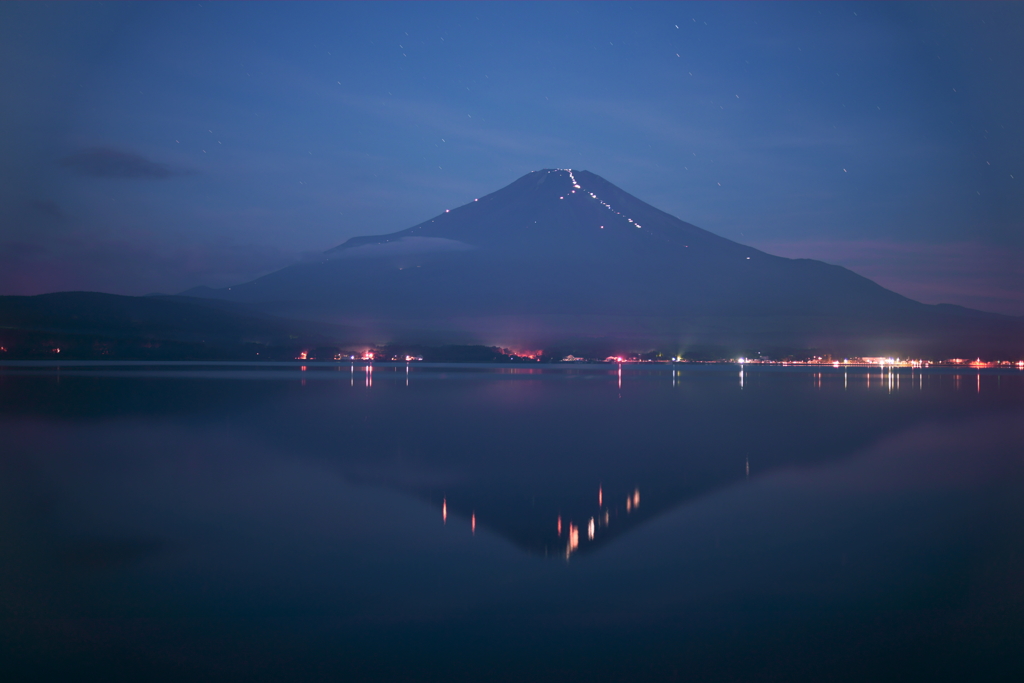 頂の光跡