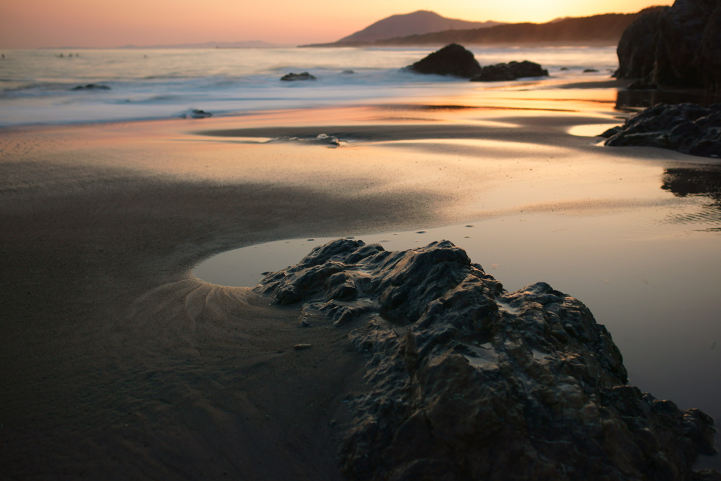 夕方の浜辺
