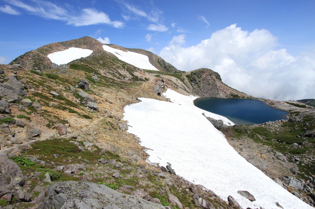 白山 大汝峰と翠ヶ池
