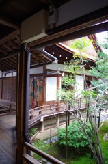旧嵯峨御所に来ました。