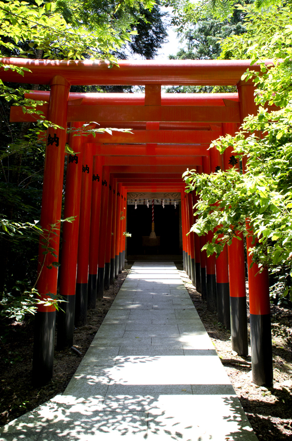 丸山稲荷神社（大麻比古神社）