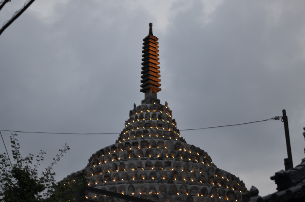 千体仏塔（壬生寺）