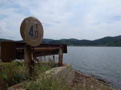 ４トン