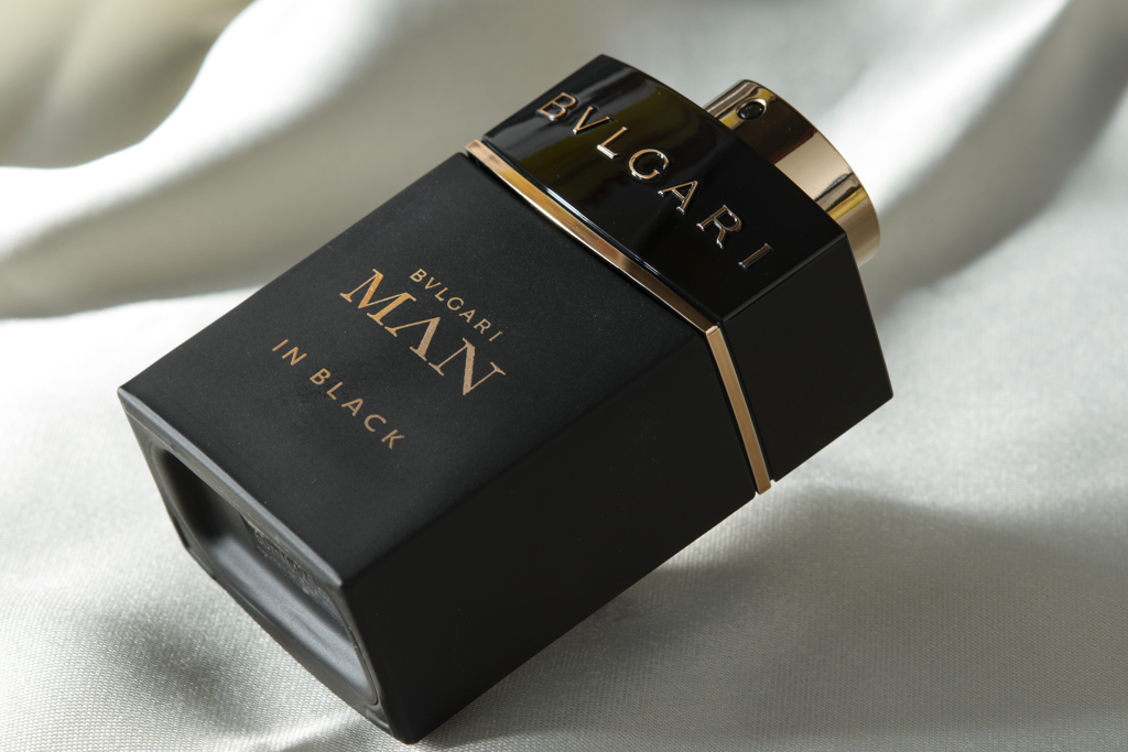 Lavitated "Black"