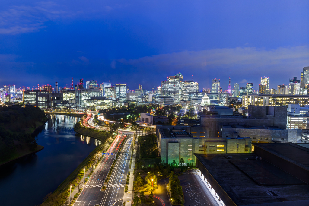 Metropolitan blue hour