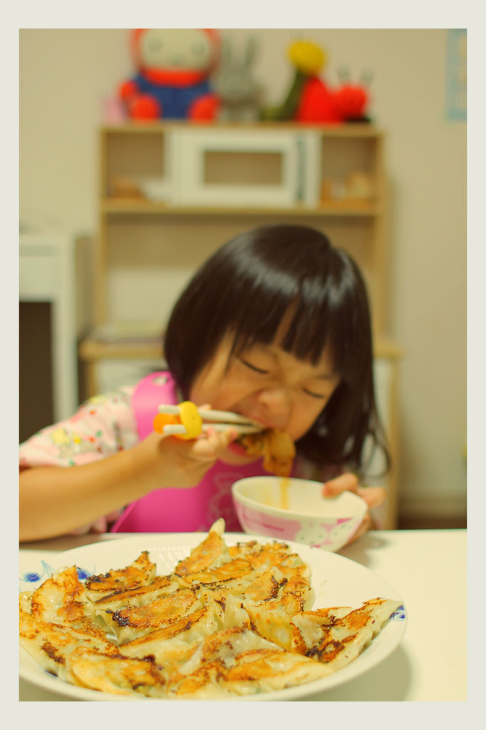 娘と作った餃子