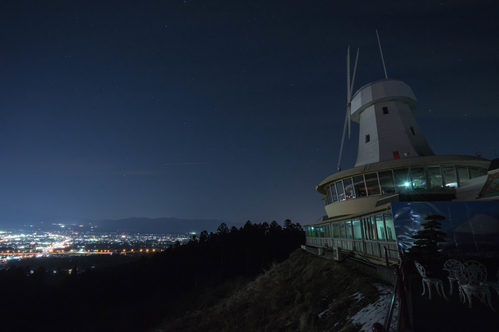 観光スポットからの夜景