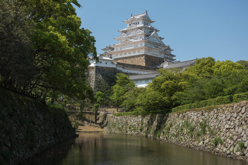 純白の天守閣