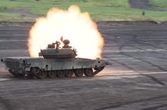 ９０式戦車　射撃