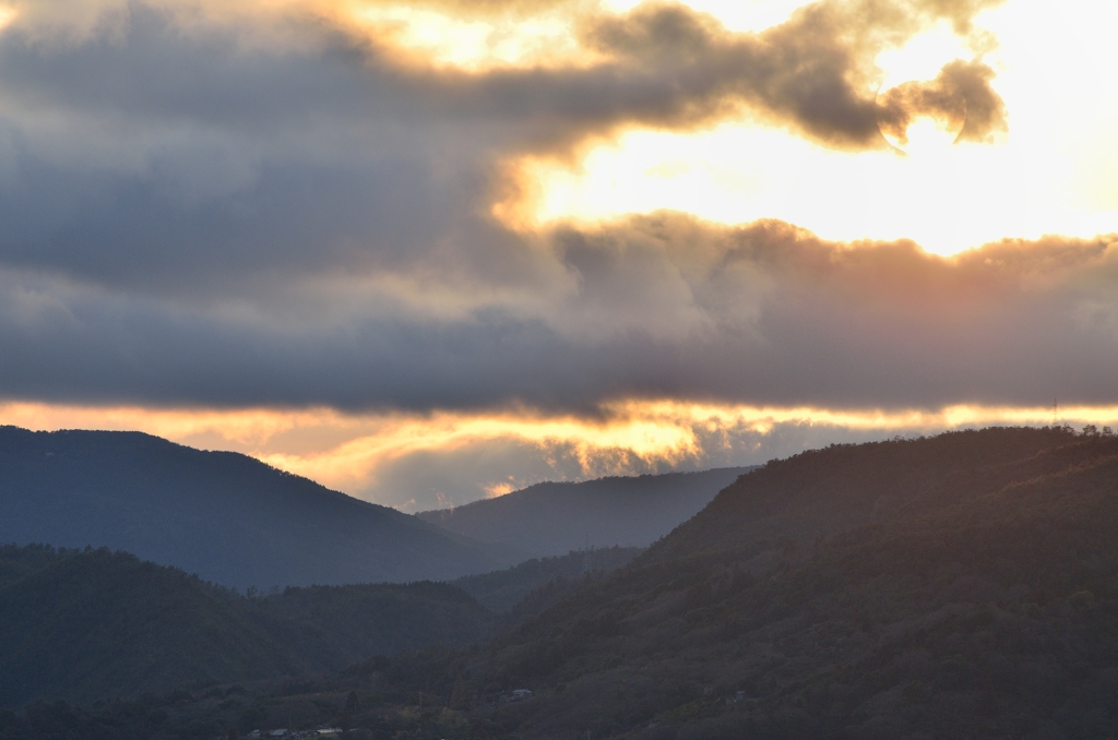 沈みかけの太陽２