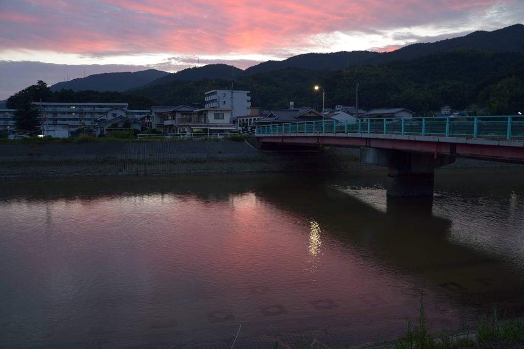 近所の夕景