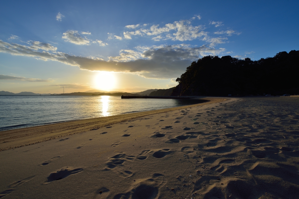 的場海岸の夕暮れ・・・になる前