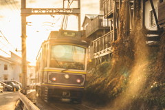 江ノ電、茜に向かって出発進行！