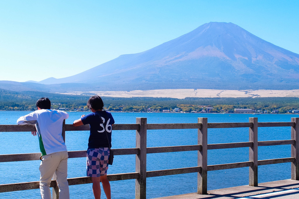 秋の山中湖
