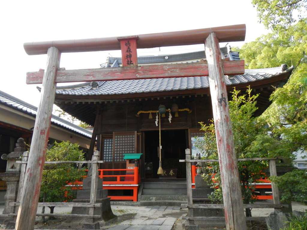 鳩森神社