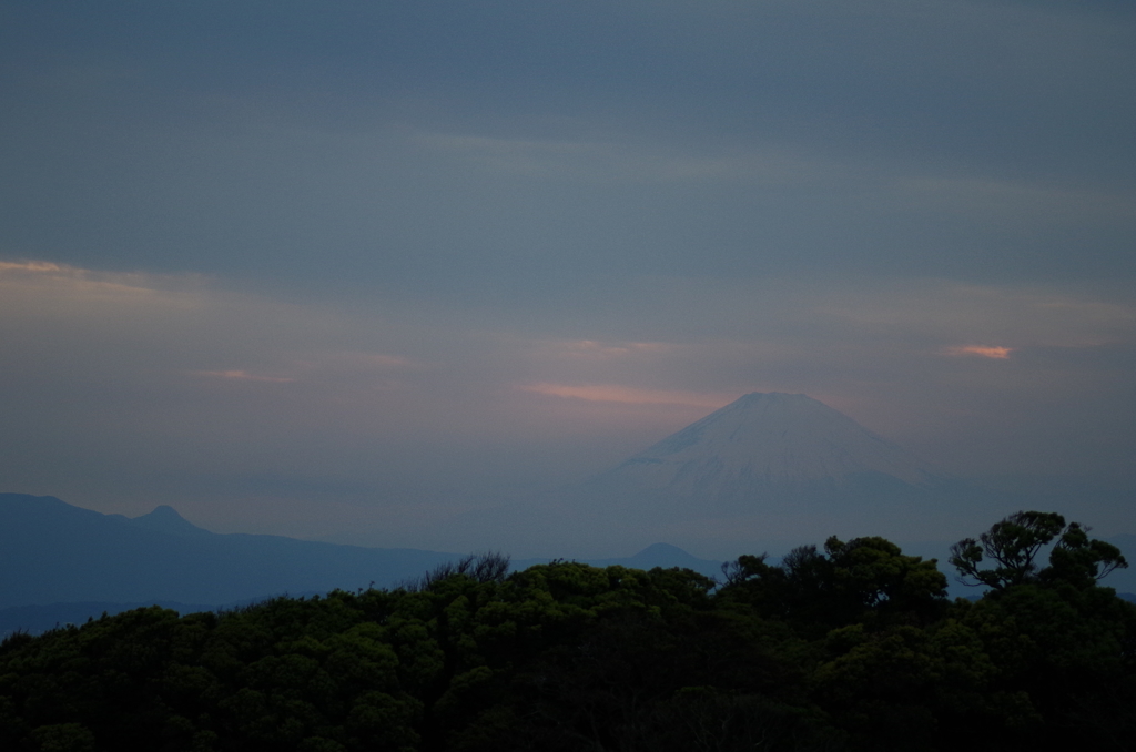 江ノ島から眺める富士山