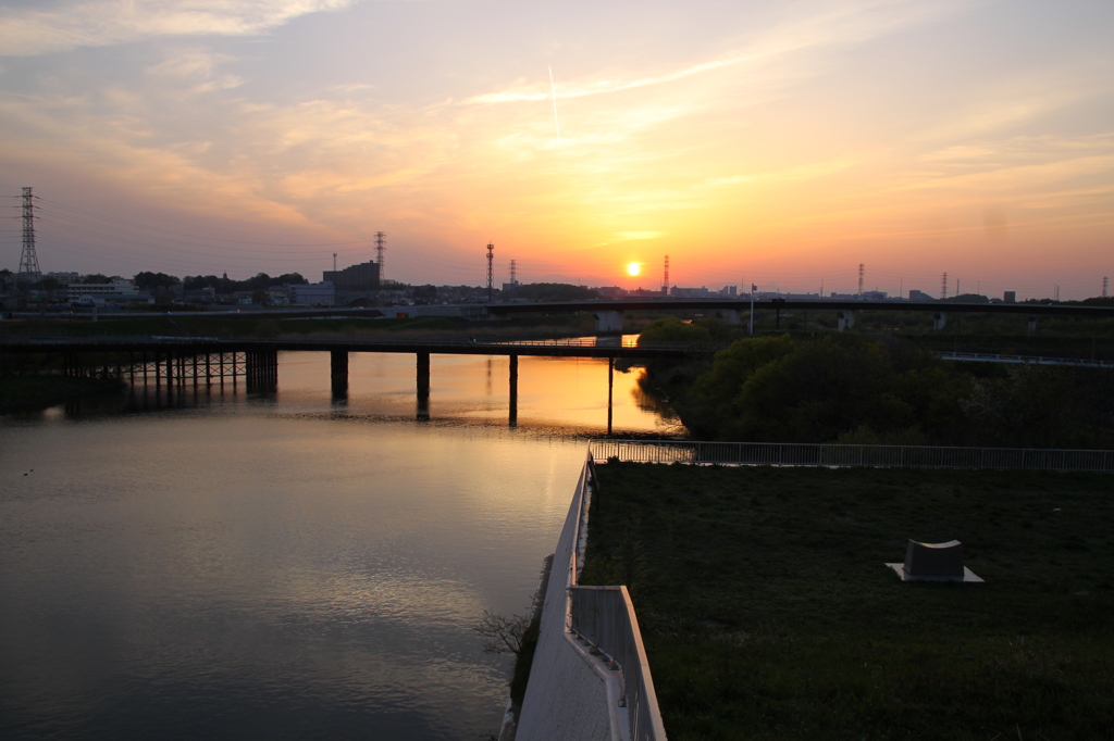 水門からの夕焼け