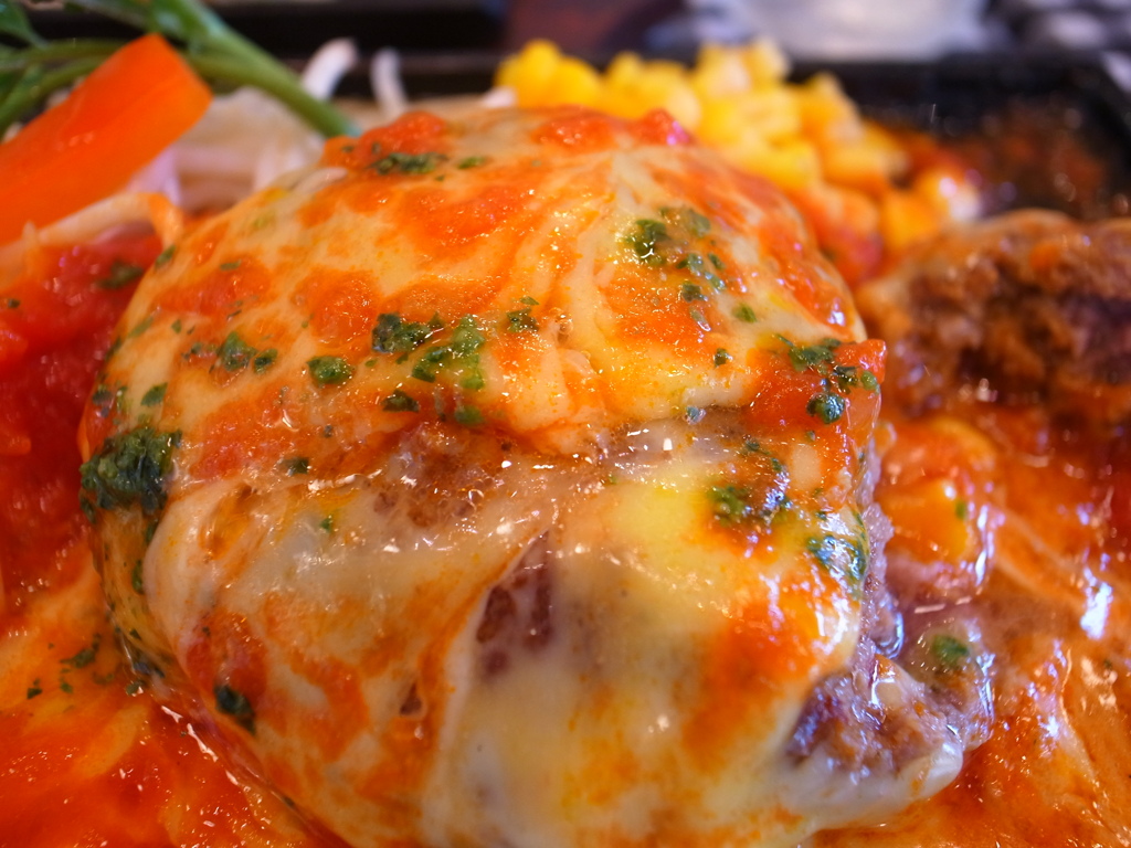 涙の数寄屋バーグ