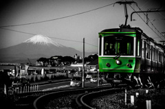 海沿いの鉄道