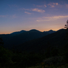 山々の朝