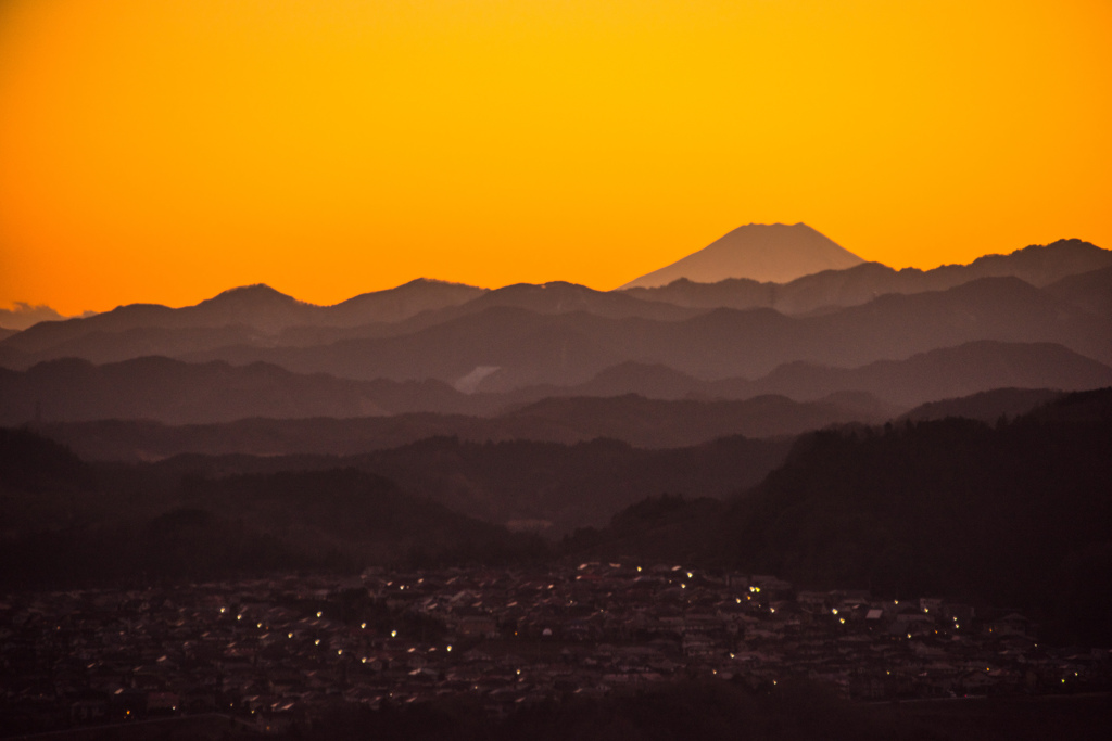 夕暮れのシルエット