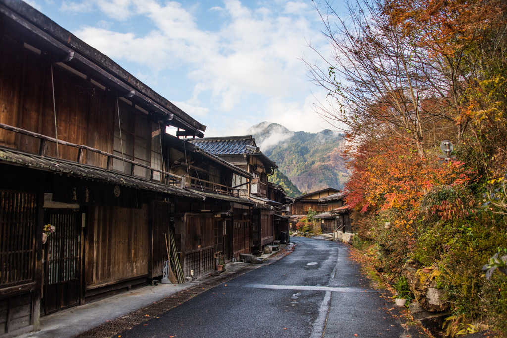 宿場の紅葉